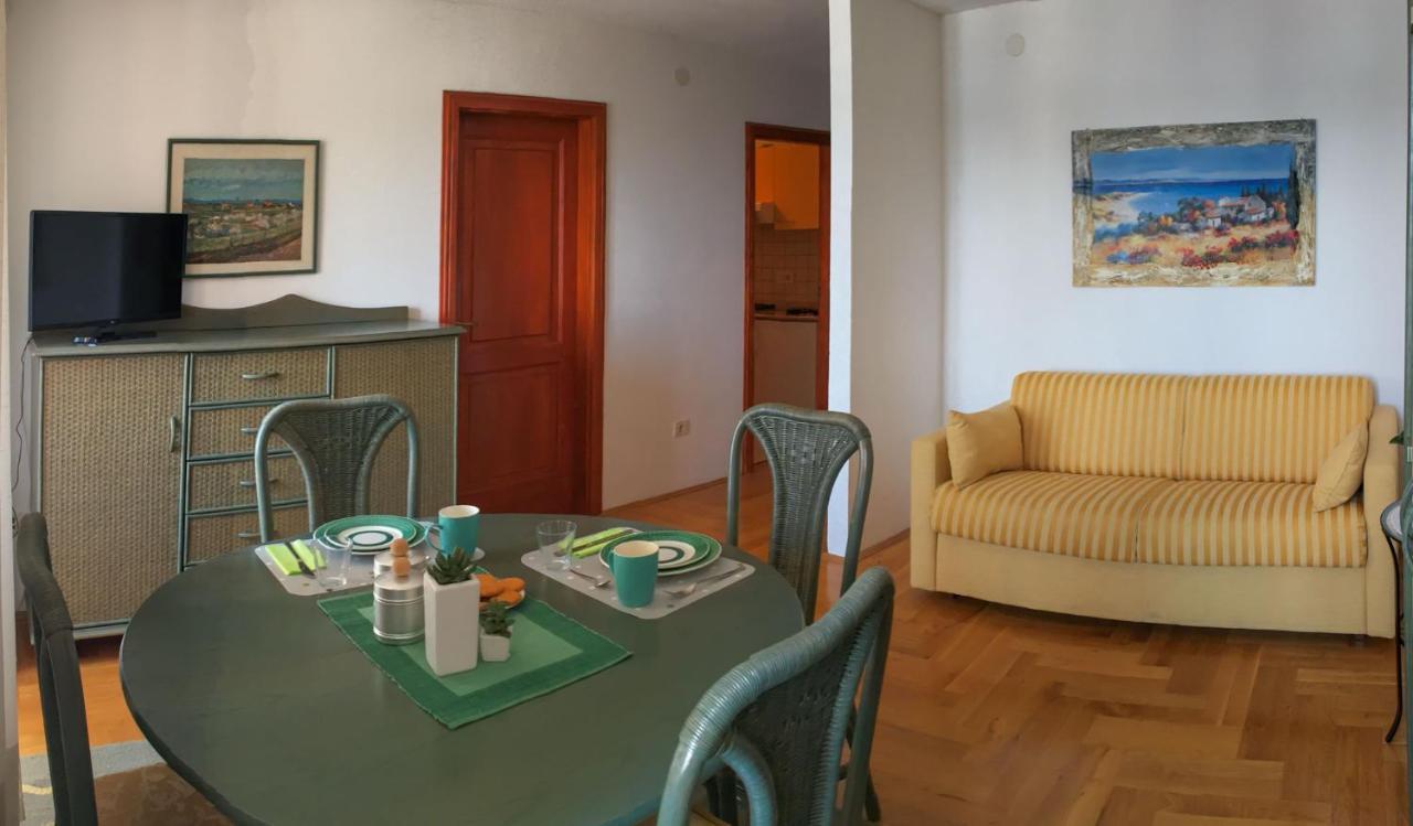 Clorinda Sea View Free Parking Apartment *