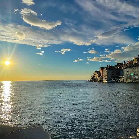 Clorinda Sea View Free Parking Apartment Rovinj Exterior photo
